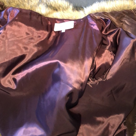 🧥✨ Tasha Polizzi FAUX Fur Long Coat - Picture 9 of 16